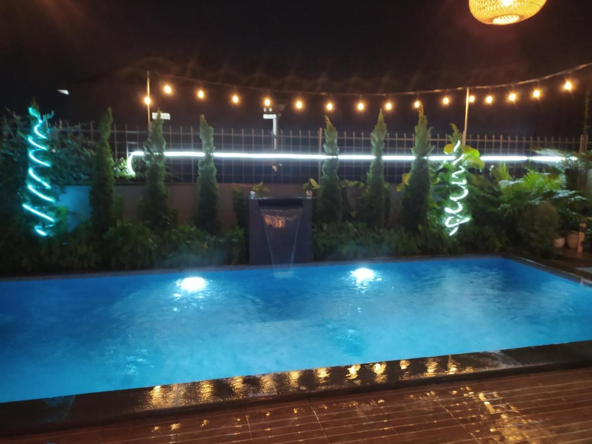 Villa Sky Garden Богор Екстер'єр фото